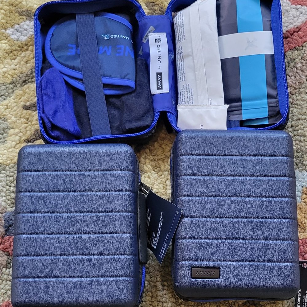 AWAY Travel Organizer Set (1)- Black